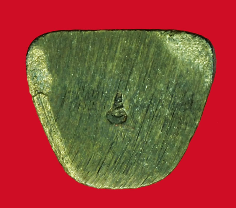 ขายแล้ว*35807 พระสังกัจจายณ์ พระนามาภิไธย "สก" ครบ 5 รอบ สมเด็จพระบรม ราชินีนาท กล่องเดิม เนื้อเงิน 8