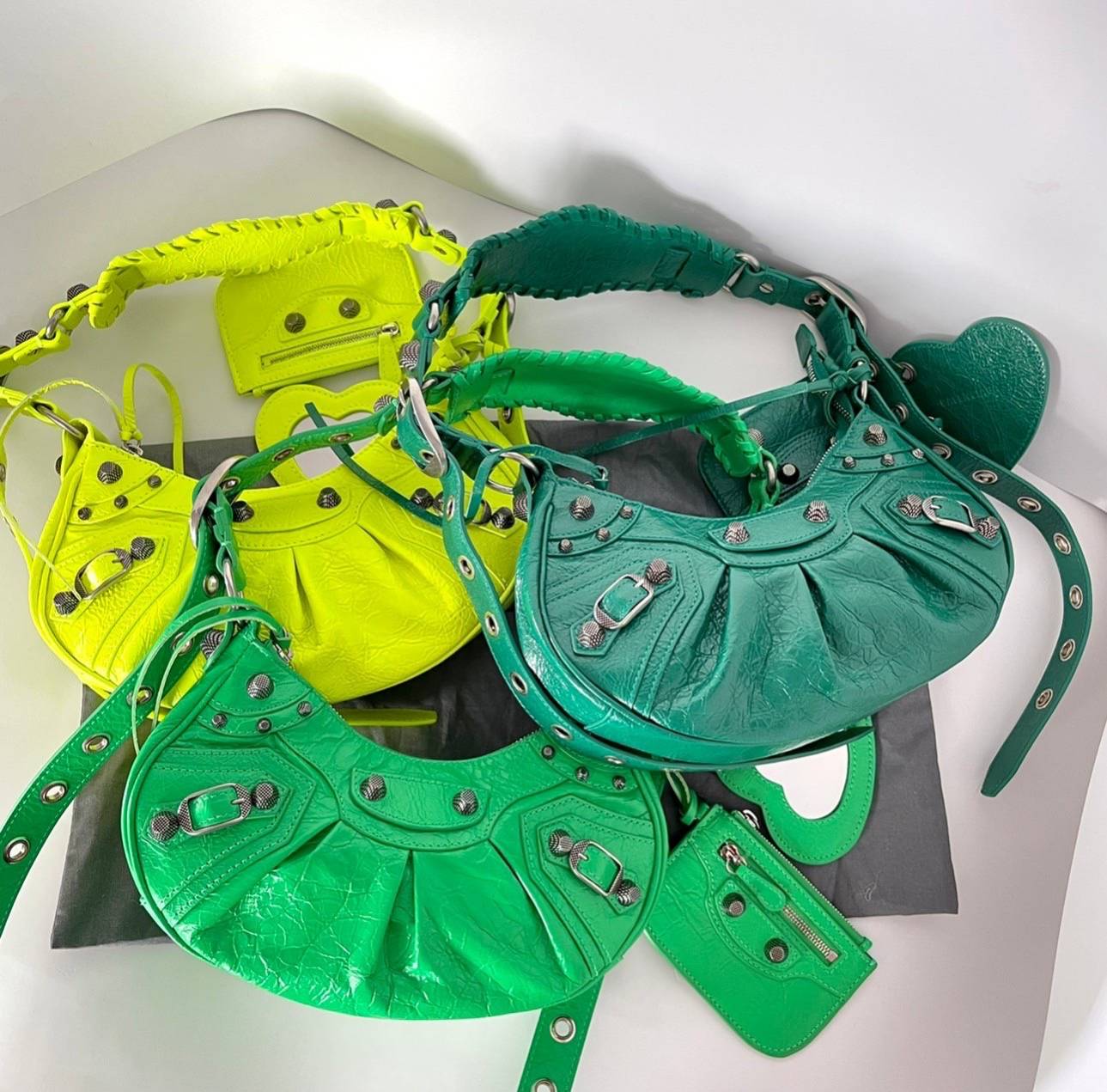 Balenciaga XS Lecagole