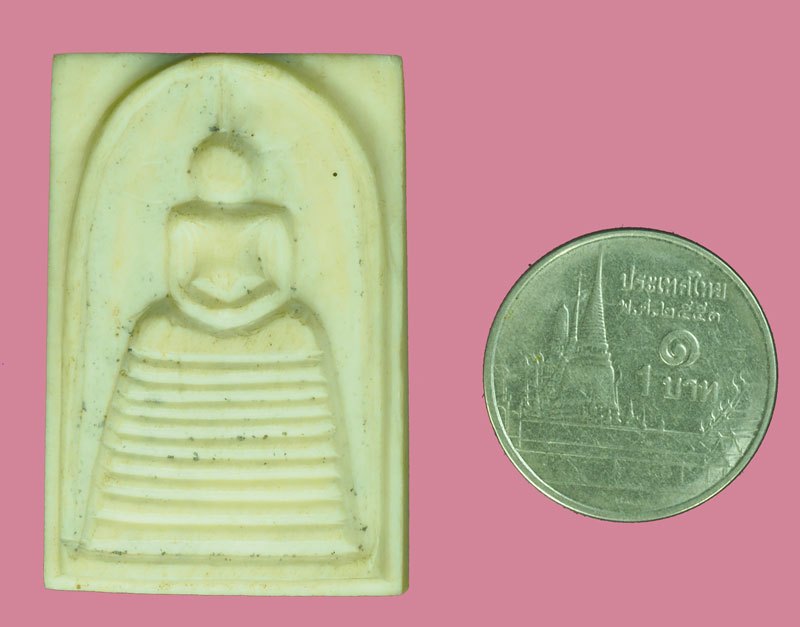 ขายแล้ว*39787 พระสมเด็จเเกะเก่า พอมีอายุ หลังจารไ่ม่ทราบที่และปีสร้าง 12