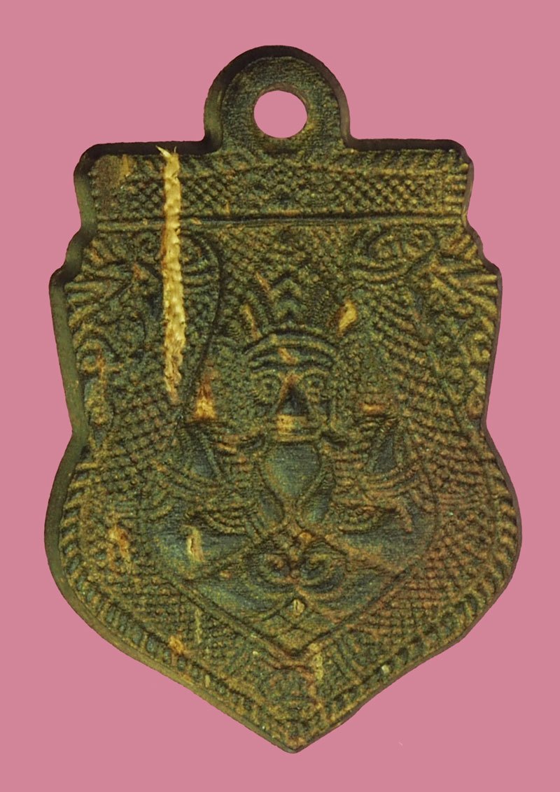 ขายแล้ว*40469 ราหูอมจันทร์กะลาแกะ ศิลป์หลวงพ่อพุฒ วัดกลางบางพระ นครปฐม ยุคปี 2530 เนื้อเก่าแห้งได้มาไม่แพงขายไม่แพง 12