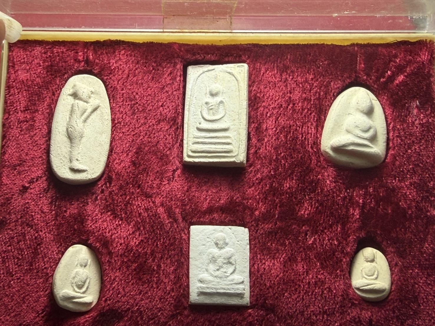 พระเครื่องชุดอนุสรณ์สมเด็จพระสังฆราช (สุก ไก่เถื่อน) วัดราชสิทธาราม (วัดพลับ) กรุงเทพ พร้อมกล่อง (SKU-13195)