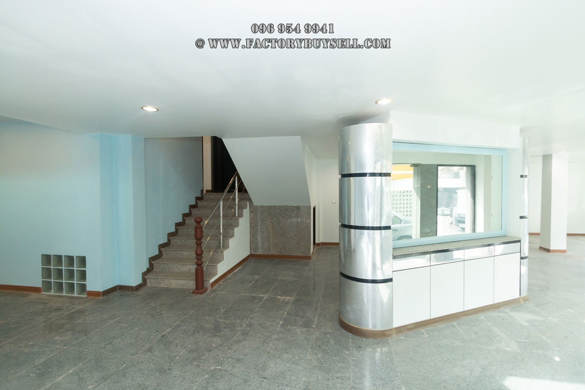 ขายอาคารพาณิชย์ 5 ชั้น ถนนลาดพร้าว ใกล้รถไฟฟ้า ขายตึกลาดพร้าว ใกล้รถไฟฟ้า BTS