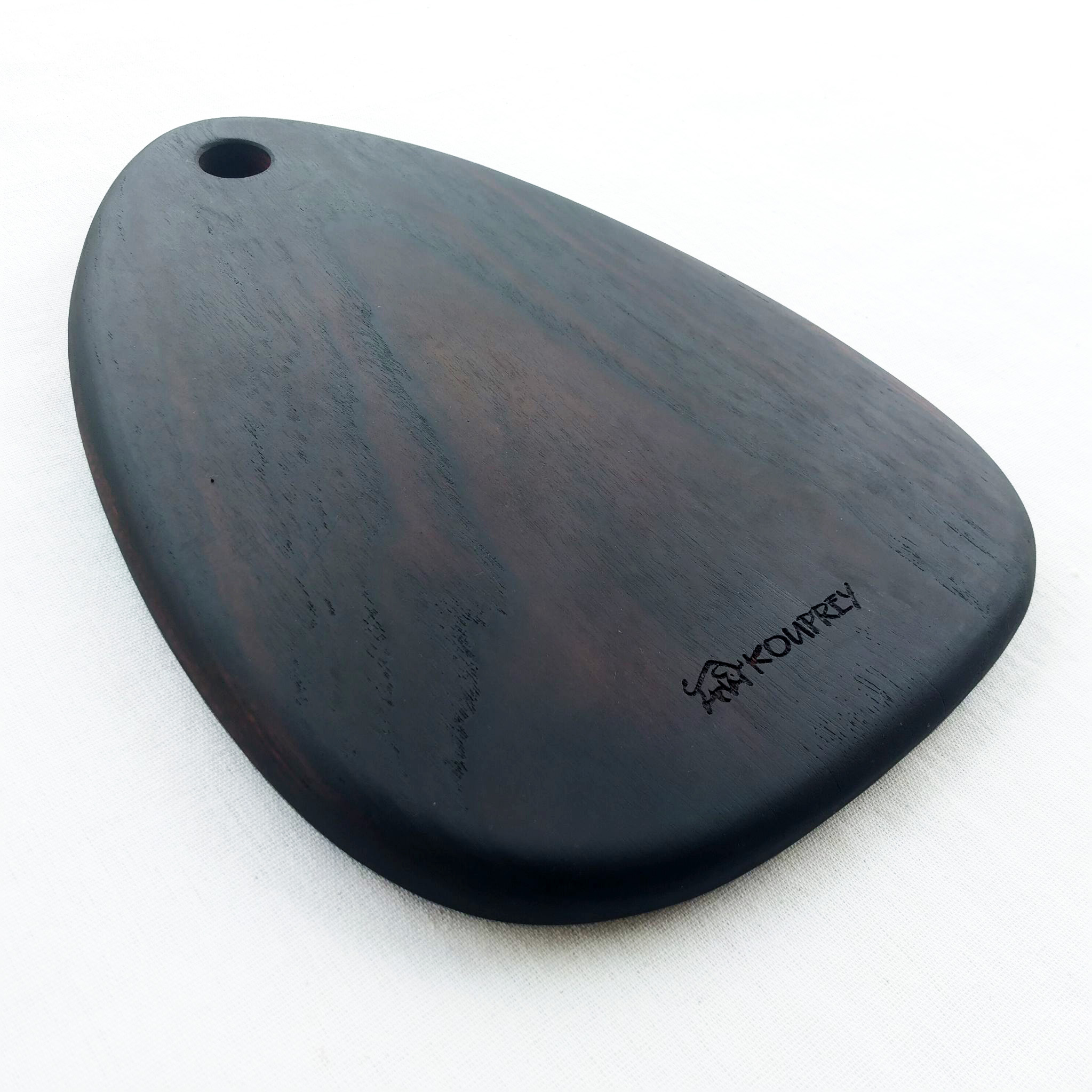 กูปรี เขียงสีดำ เผาไฟ สไตล์ญี่ปุ่น ยากิซึงิ Kouprey Black Burned Cutting Board Japanese Technique Yakisugi