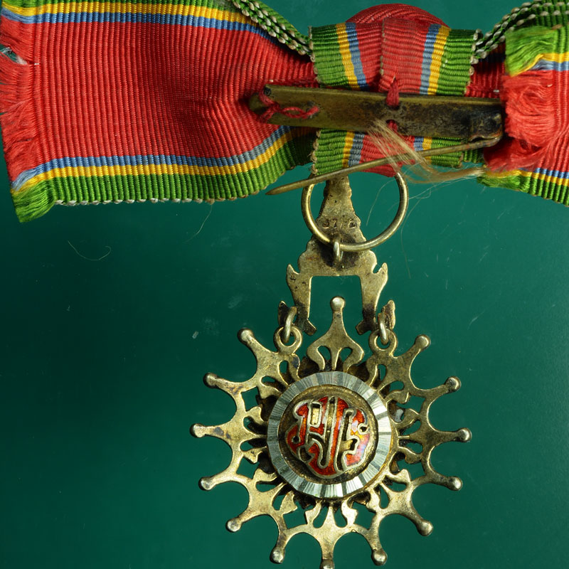 *29953 เหรียญ มปร พร้อมแพรแถบ ไม่มีกล่อง 10