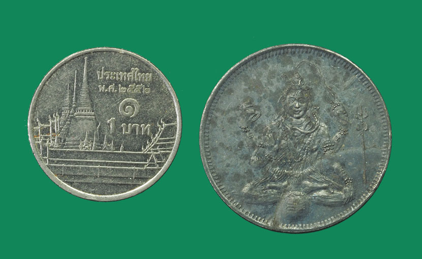 *32438 เหรียญเทพฮินดู โบสถ์พรามห์ ไม่ทราบที่และปีสร้างเนื้อเงิน 10