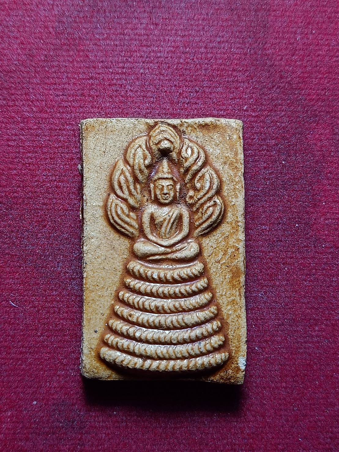 พระผงวัดเกาะลอย พิมพ์พระนาคปรก หลวงปู่ทิมปลุกเสก วัดระหารไร่ จ.ระยอง ปี 2514 (SKU-11034)