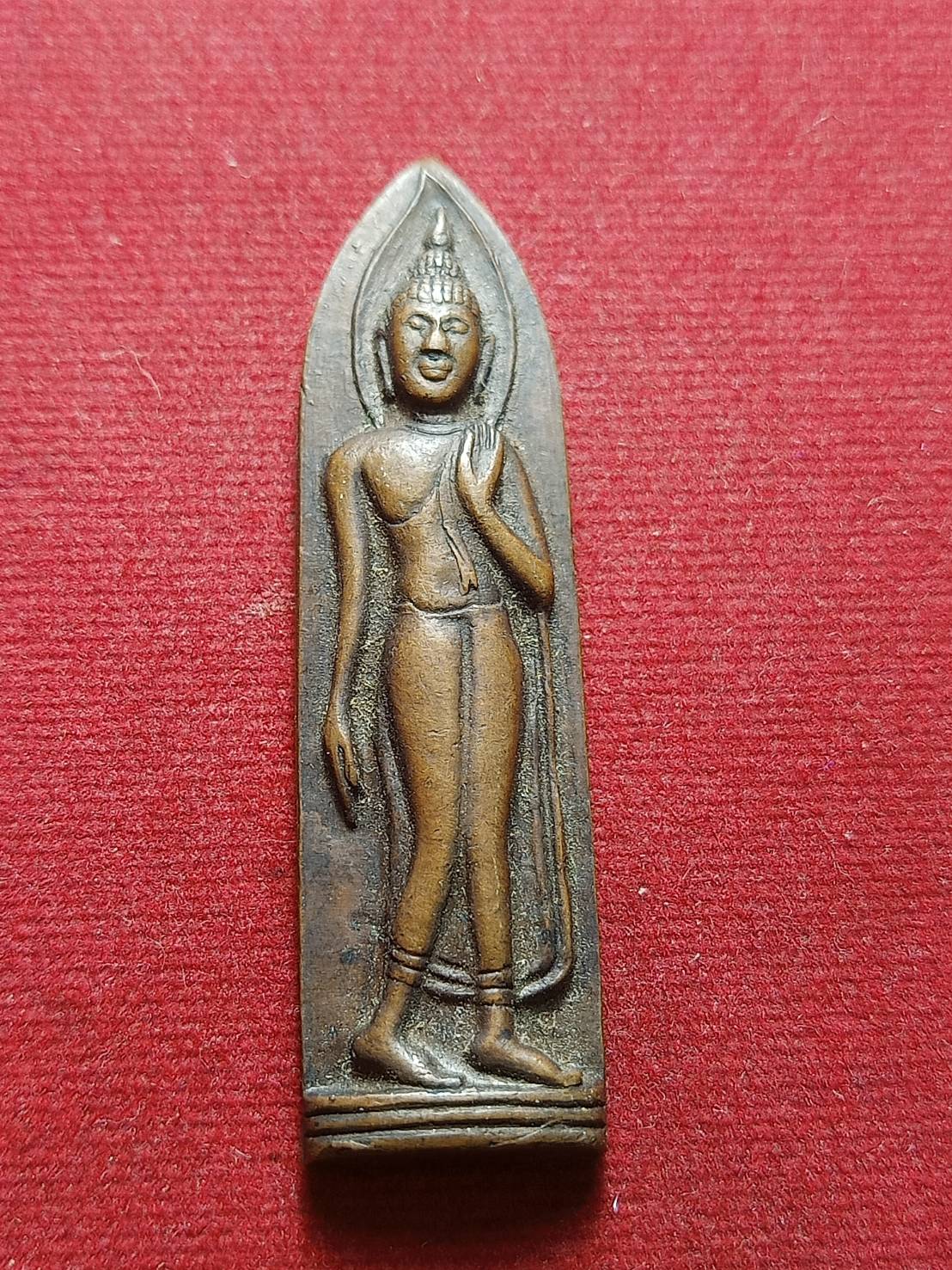 เหรียญพระพุทธลีลามหาลาภ หลวงปู่แหวน วัดดอยแม่ปั๋ง จ.เชียงใหม่ (SKU-06514)