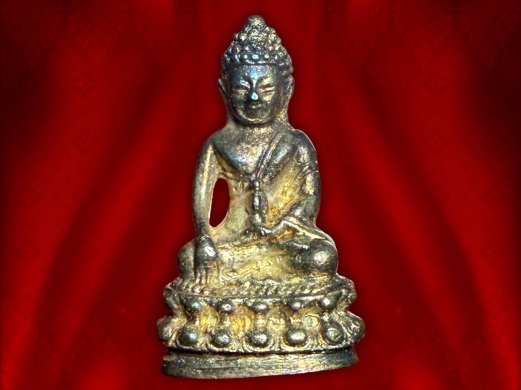 พระกริ่งศาสดา ภปร. ปี 2432 เนื้อเงิน พร้อมกล่อง เดิมๆ งามๆ ใต้ฐานโค๊ต ญสส. หมายเลข 749 สมเด็จพระญาณสังวร สมเด็จพระสังฆราช สกลมหาสังฆปรินายก ได้ทรงประธานให้ โดยนำเข้าพิธีพุทธาภิเษก ณ พระอุโบสถ วัดบวรนิเวศวิหาร เมื่อวันที่ 24 สิงหาคม พ.ศ. 2532