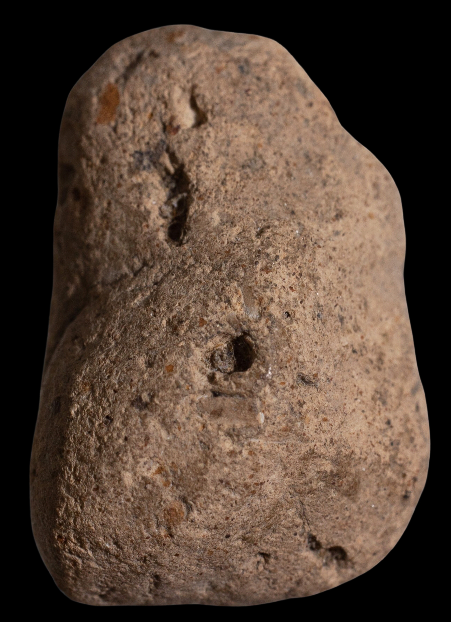 พระปิดตา หลวงพ่อชาญณรงค์ อภิชิโต หรือพระปิดตาผงครูฝึก ปี 2510