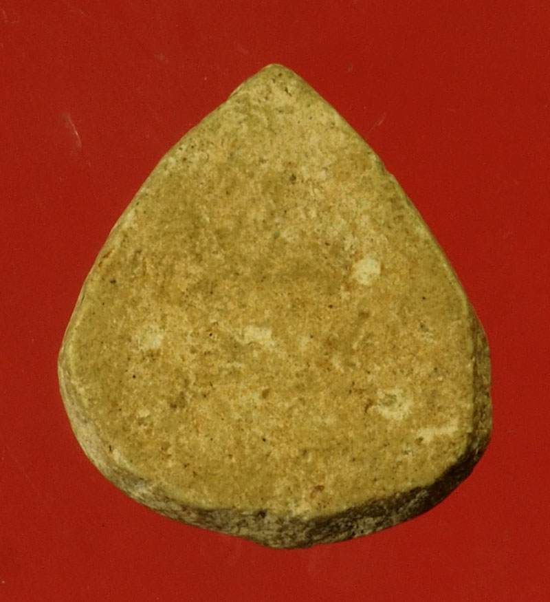 ขายแล้ว*29646 พระกลีบบัวพิมพ์รัศมี เนื้อผง เก่า ไม่ทราบที่ 9