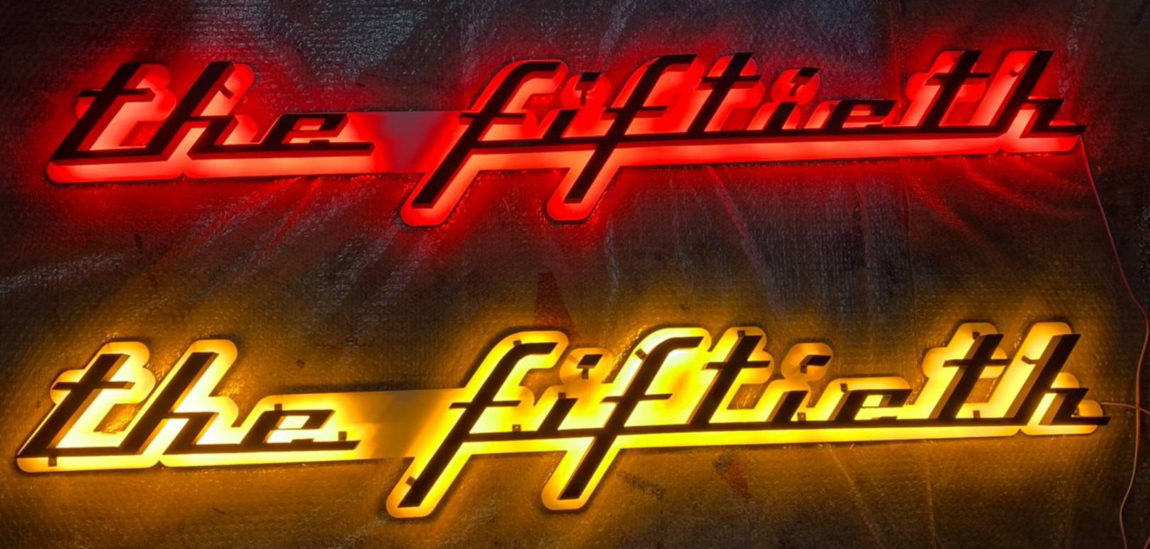 ป้ายอักษรไฟออกหลัง อักษรซิงค์ทำสีไฟออกหลัง