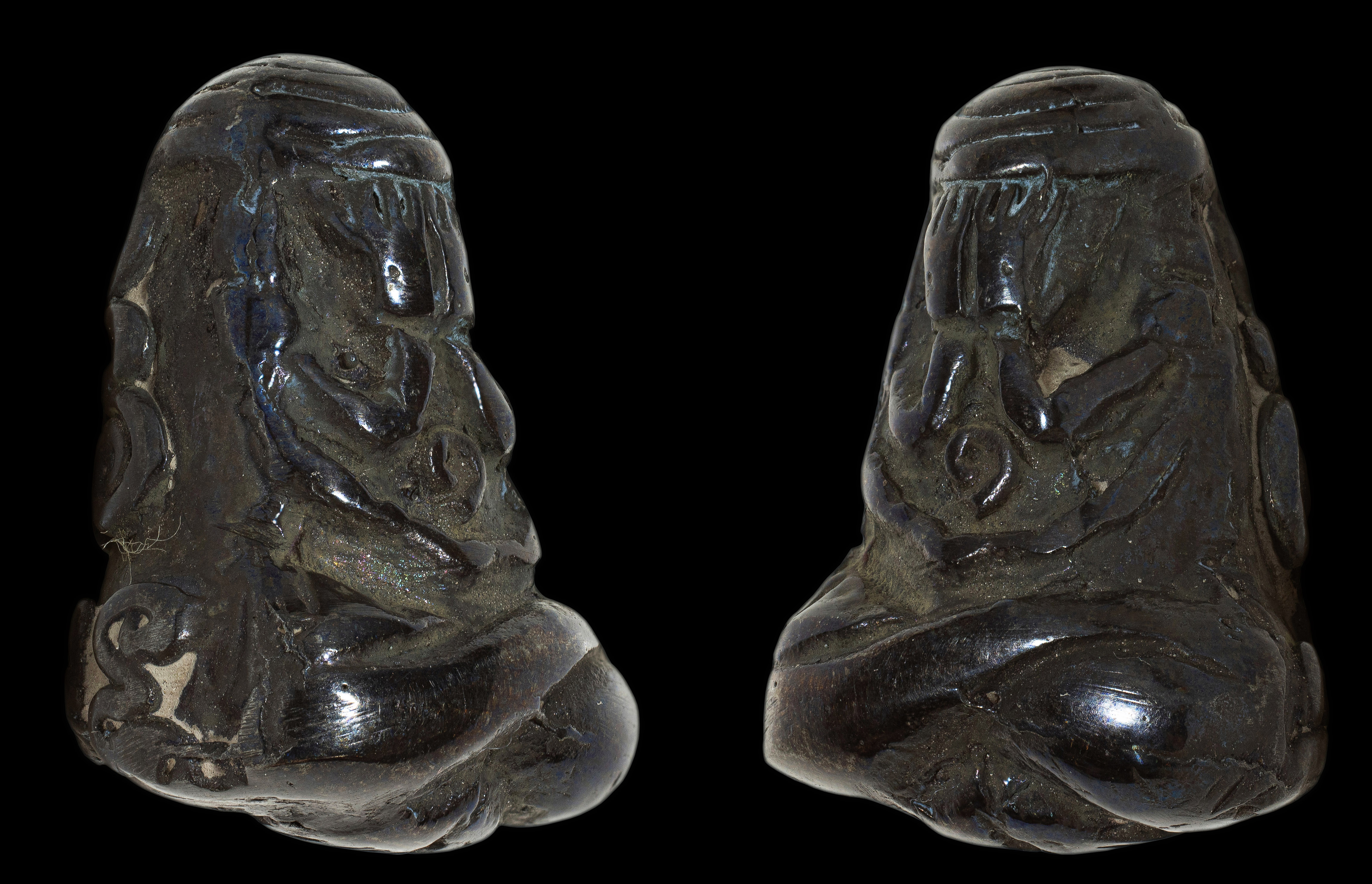 พระปิดตาหลวงพ่อรุ่ง วัดท่ากระบือ พิมพ์ยันต์ยุ่ง เนื้อเมฆพัตร