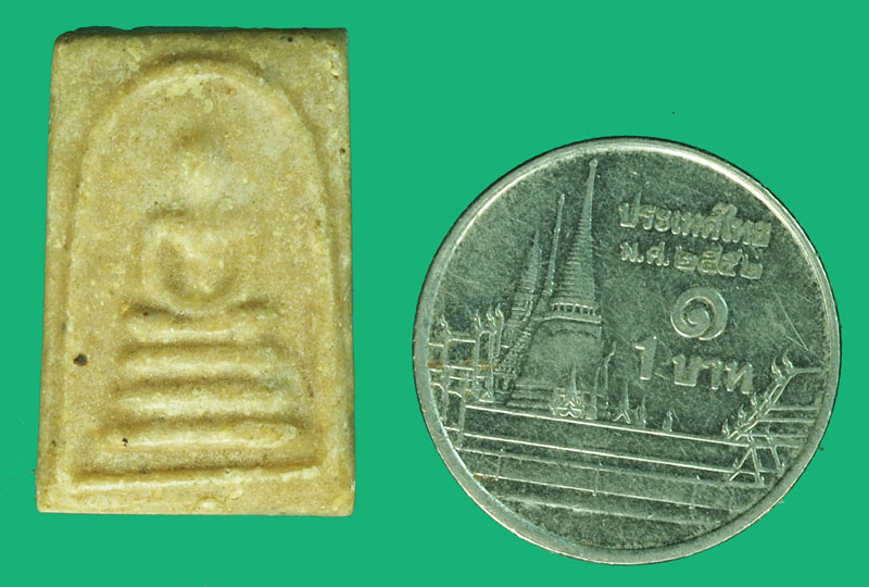 *37694 พระสมเด็จคะแนน เนื้อผงน้ำมัน พอมีอายุ ไม่ทราบที่และปีสร้าง 9