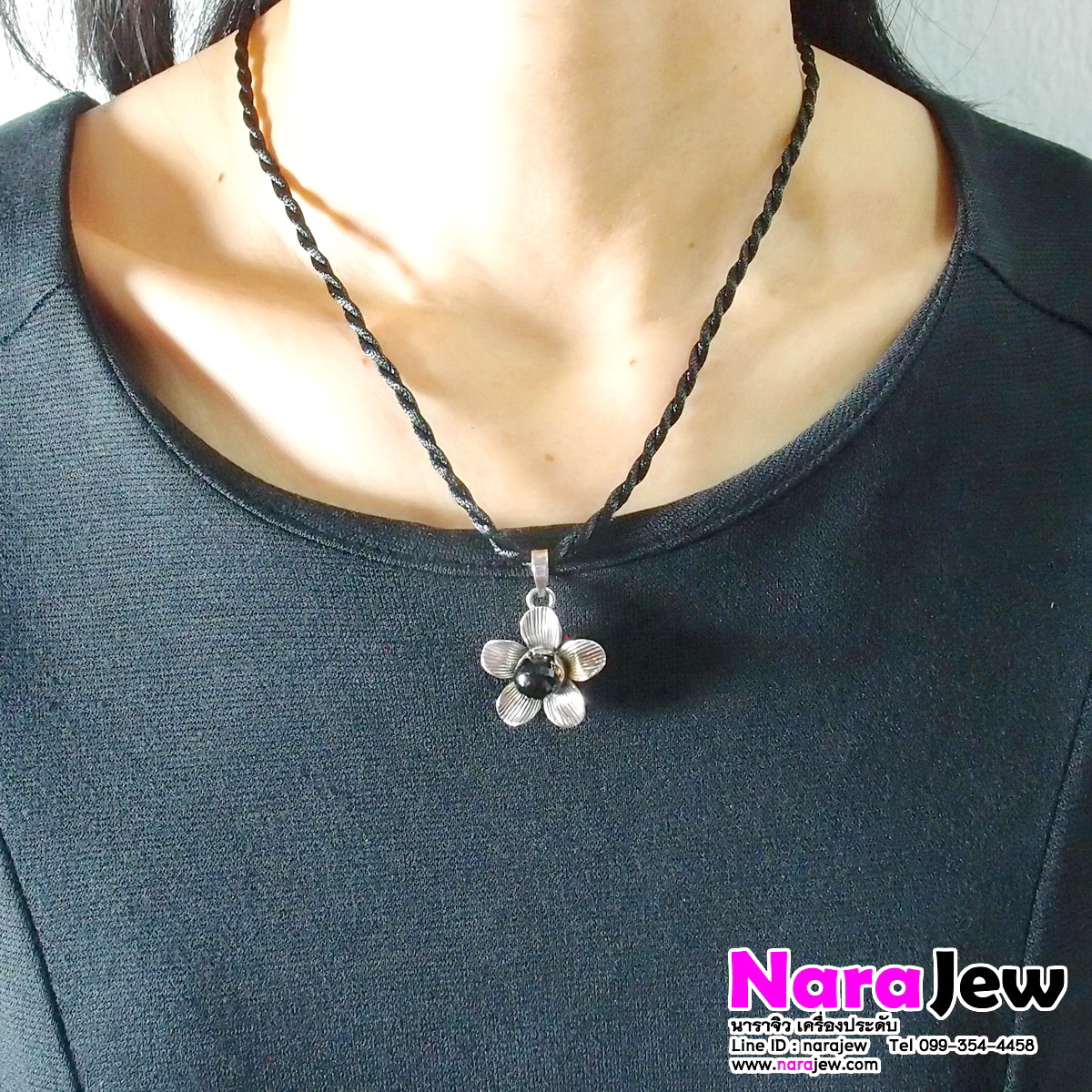 จี้ สโมคกี้ควอตซ์ Smoky Quartz หินแห่งอำนาจ ตัวเรือนเงินแท้925 รูปดอกไม้ แถมฟรี สร้อยไหมญี่ปุ่น