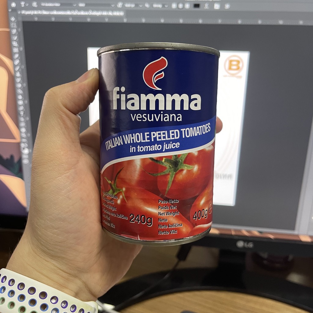 ไฟมมา มะเขือเทศปอกเปลือกในน้ำมะเขือเทศ น้ำหนักสุทธิ 400 กรัม Fiamma Italian Whole Peeled Tomatoes in Tomato Juice 400 g.