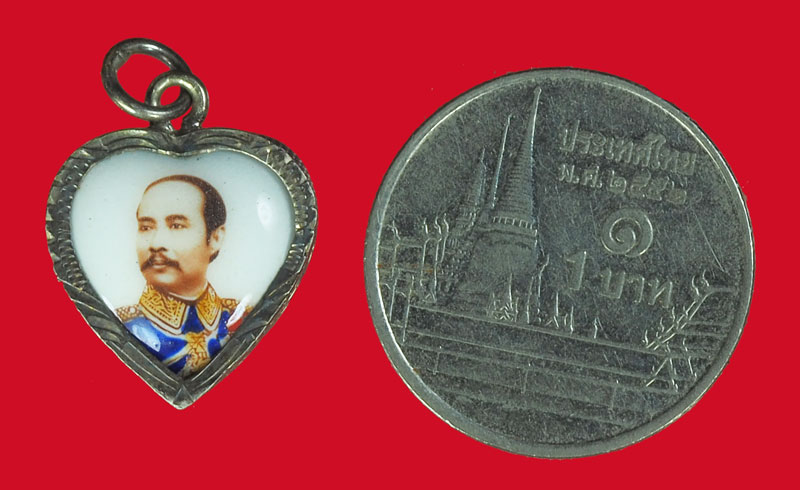 *33768 ล็อกเก็ตในหลวงรัชกาลที่ 5 เลี่ยมกรอบเงิน ไม่ทราบปี 5