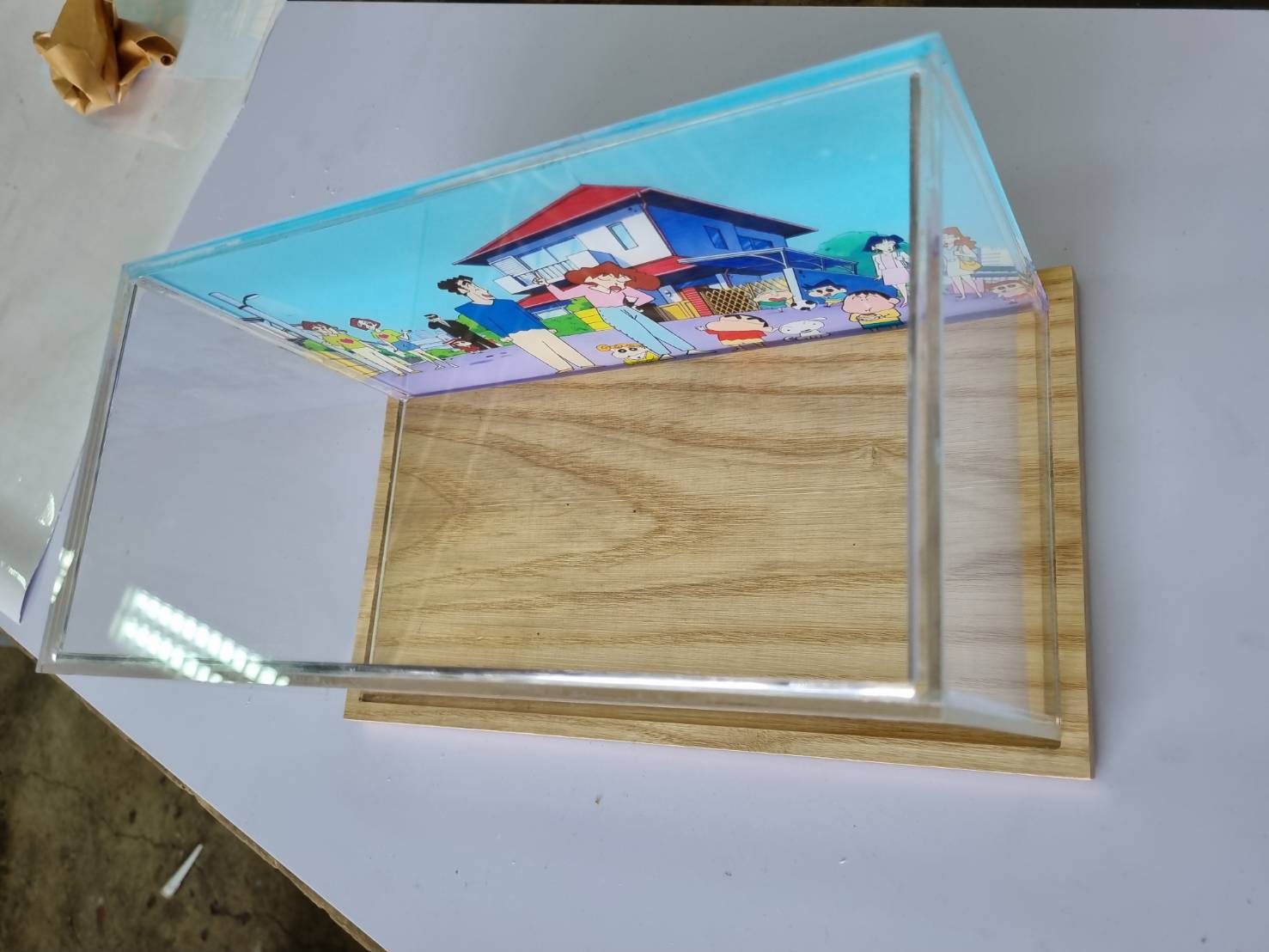 กล่องโมเดลอะคริลิคชินจัง ขนาด 29x14 cm