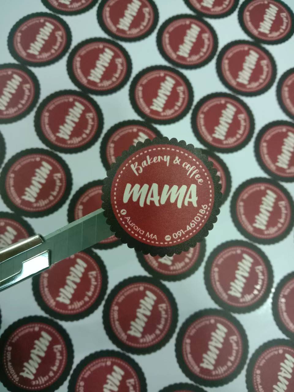 งานพิมพ์สติ๊กเกอร์ไดคัท