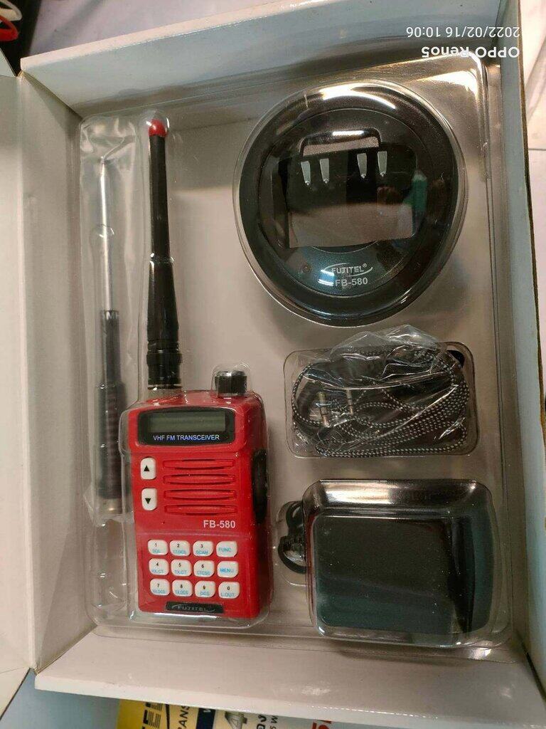 FUJITEL WALKIE TALKIE วิทยุสื่อสารพกพา สำหรับธุรกิจ ความถี่สำหรับประชาชนทั่วไป ทูเวย์เรดิโอ รุ่น FB-580