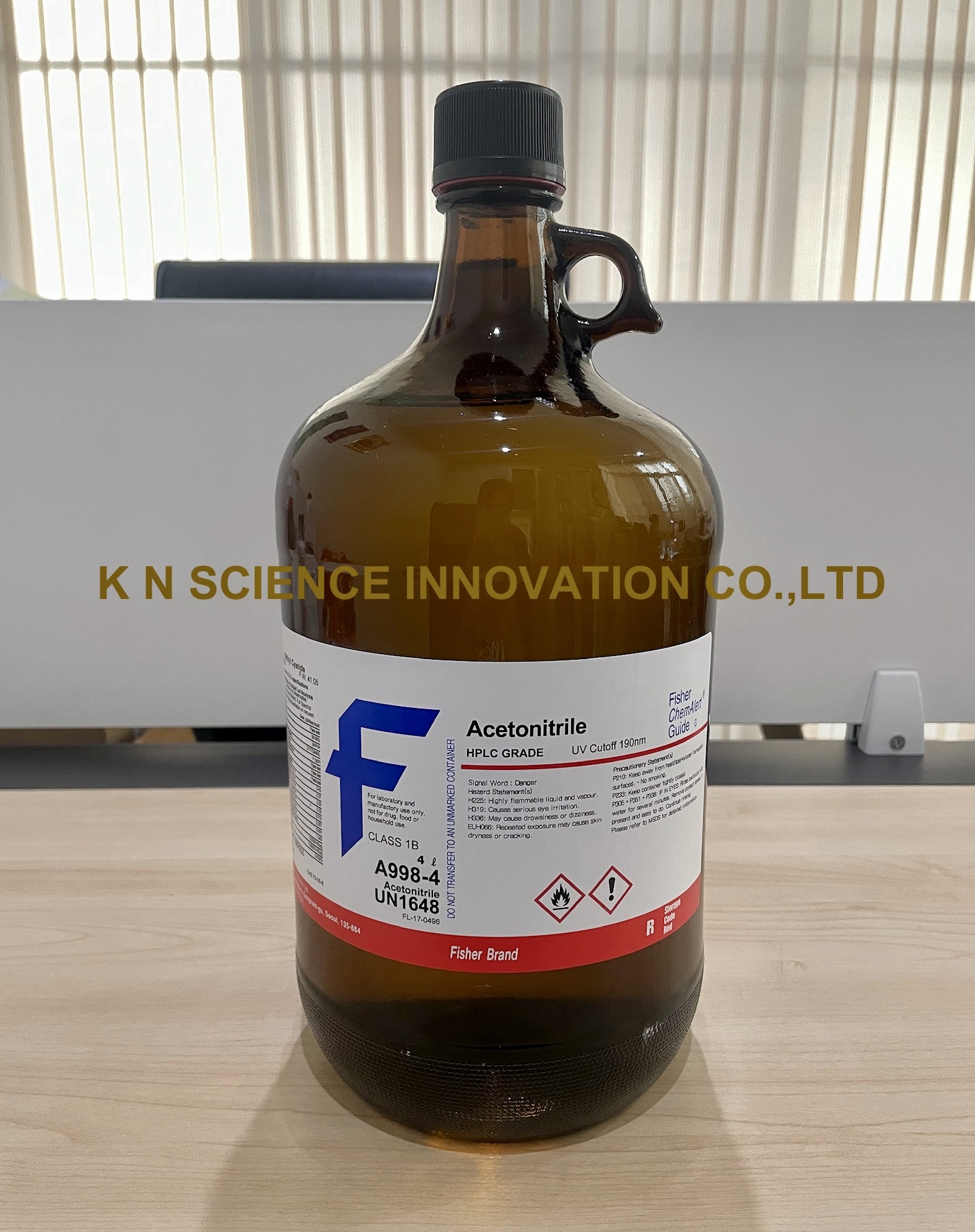 Acetonitrile, HPLC (Suitable for Gradient) , 4 L , Fisher A998-4