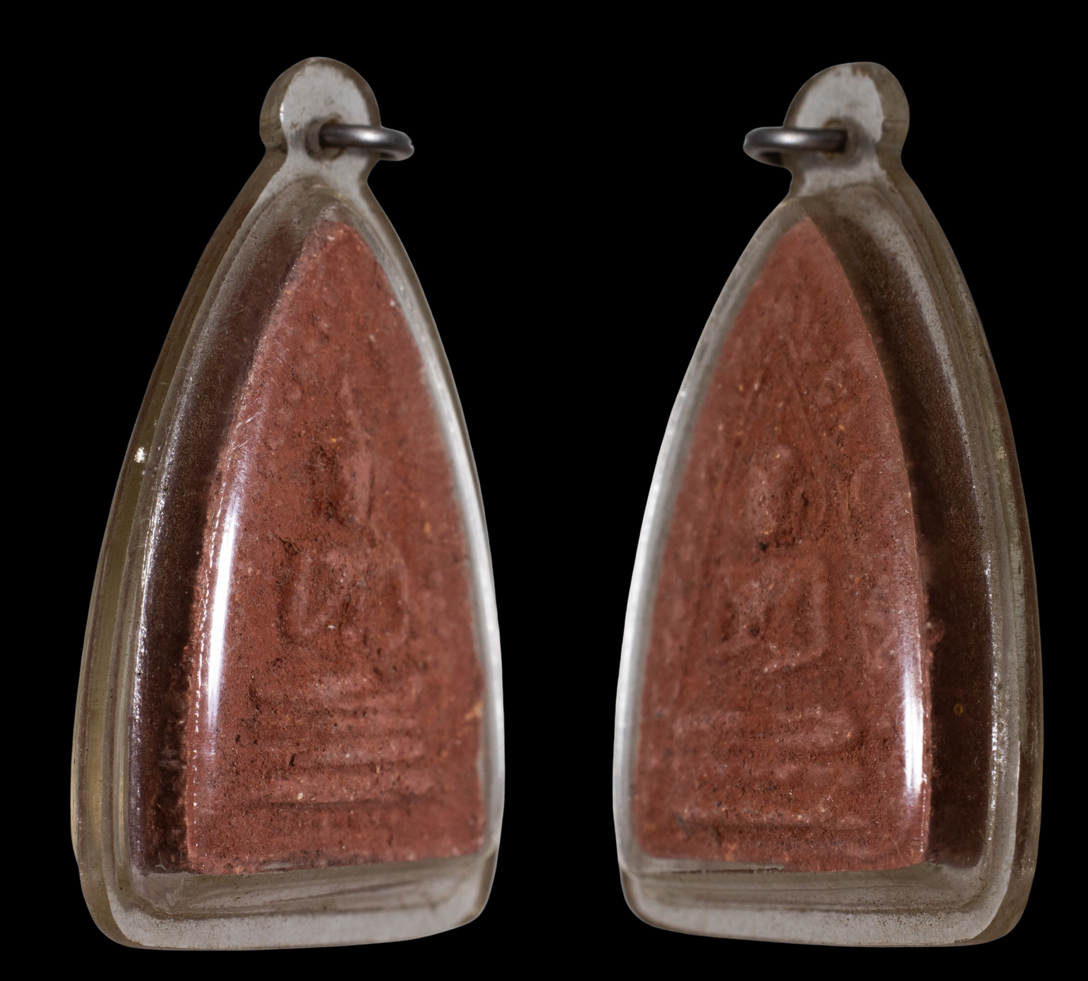 พระผงปางประทานพร หลวงปู่เฮี้ยง วัดป่า ชลบุรี ปี 2505