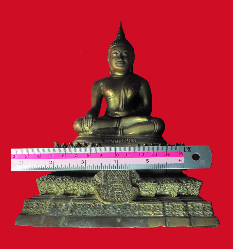 *32058 พระบูชาหลวงพ่อวัดไร่ขิง ขนาดหน้าตัก 3.5 นิ้ว สูง 9 นิ้ว นครปฐม เนื้อทองเหลือง 2