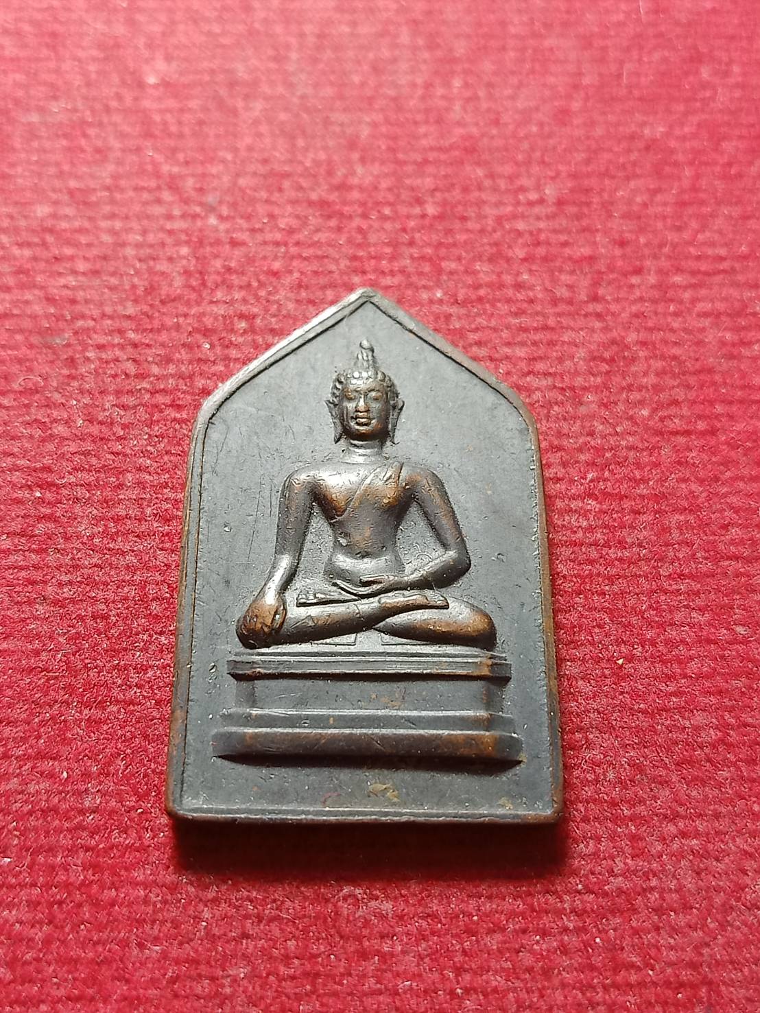 เหรียญห้าเหลี่ยม พระเชียงแสนสิงห์หนึ่ง หลังลายเซ็น จอมพล ป.พิบูลสงคราม (SKU-11976)