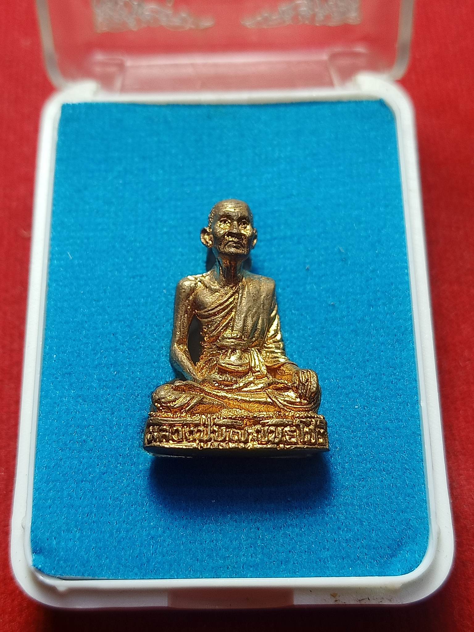รูปหล่อหลวงปู่บุญ วัดกลางบางแก้ว จ.นครปฐม พร้อมกล่อง (SKU-02266)