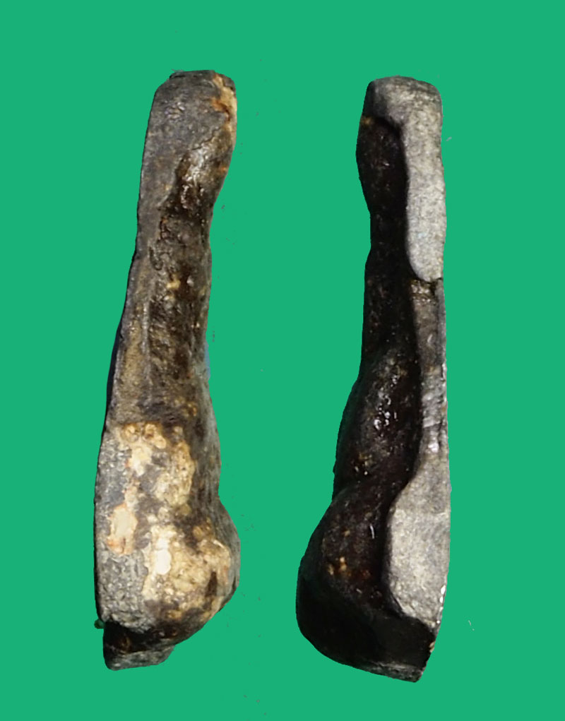 พระโชว์*35111 พระรอด กรุวัดหนองมน ท่าวุ้ง ลพบุรี พิมพ์เล็บเยี่ยว เนื้อชินตะกั่วสนิมแดง 13