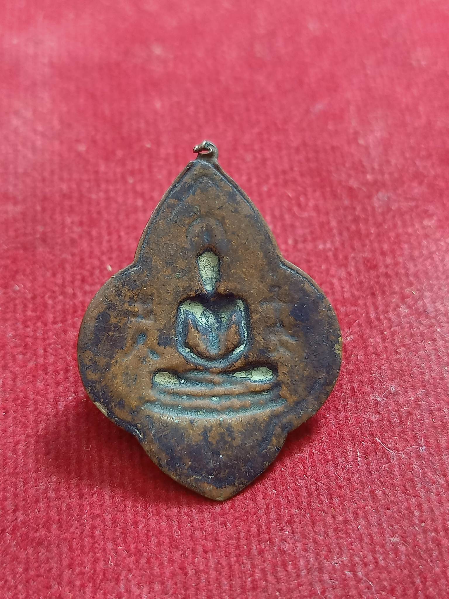 เหรียญดอกจิกพระพุทธ (SKU-00679)
