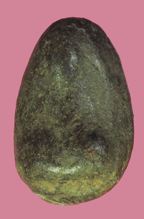 *37832 พระพิจิตรเม็ดน้อยหน่า กรุท่าฉนวน สภาพผ่านการใข้ เนื้อดิน 53