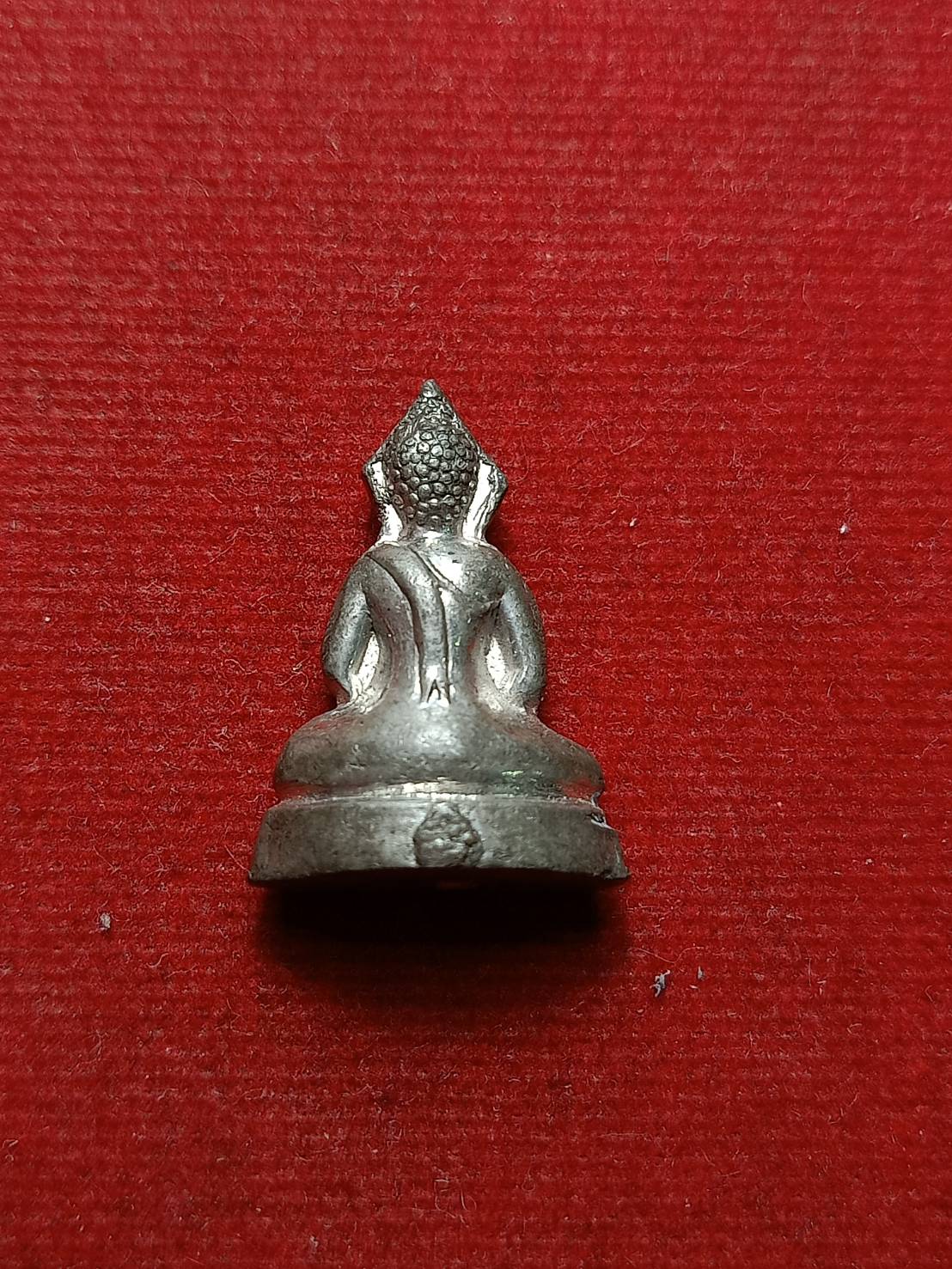 พระชัยวัฒน์ เนื้อชิน หลวงพ่อฑูรย์ วัดโพธินิมิตร กรุงเทพฯ ปี2518 (SKU-08388)