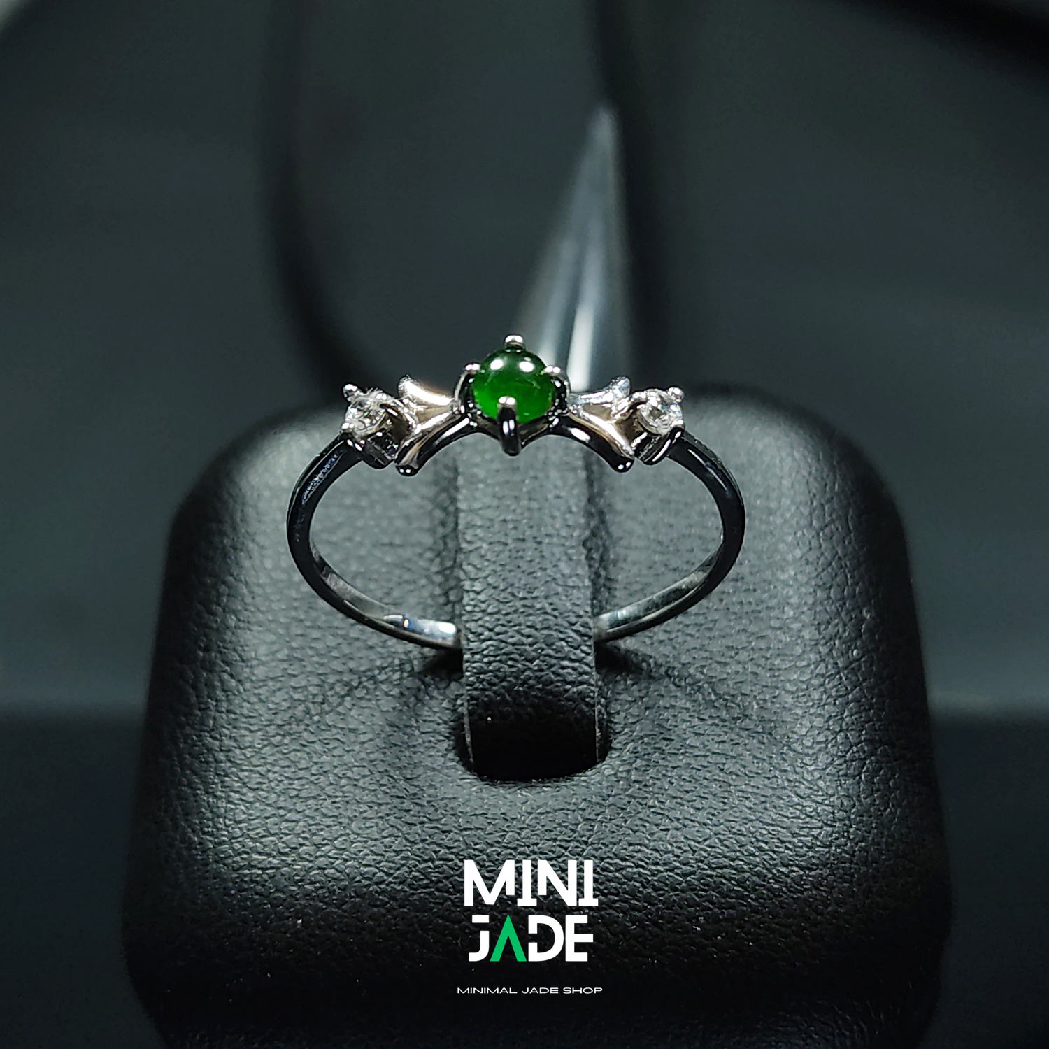 แหวนหยก jadeite เนื้อแก้วใส