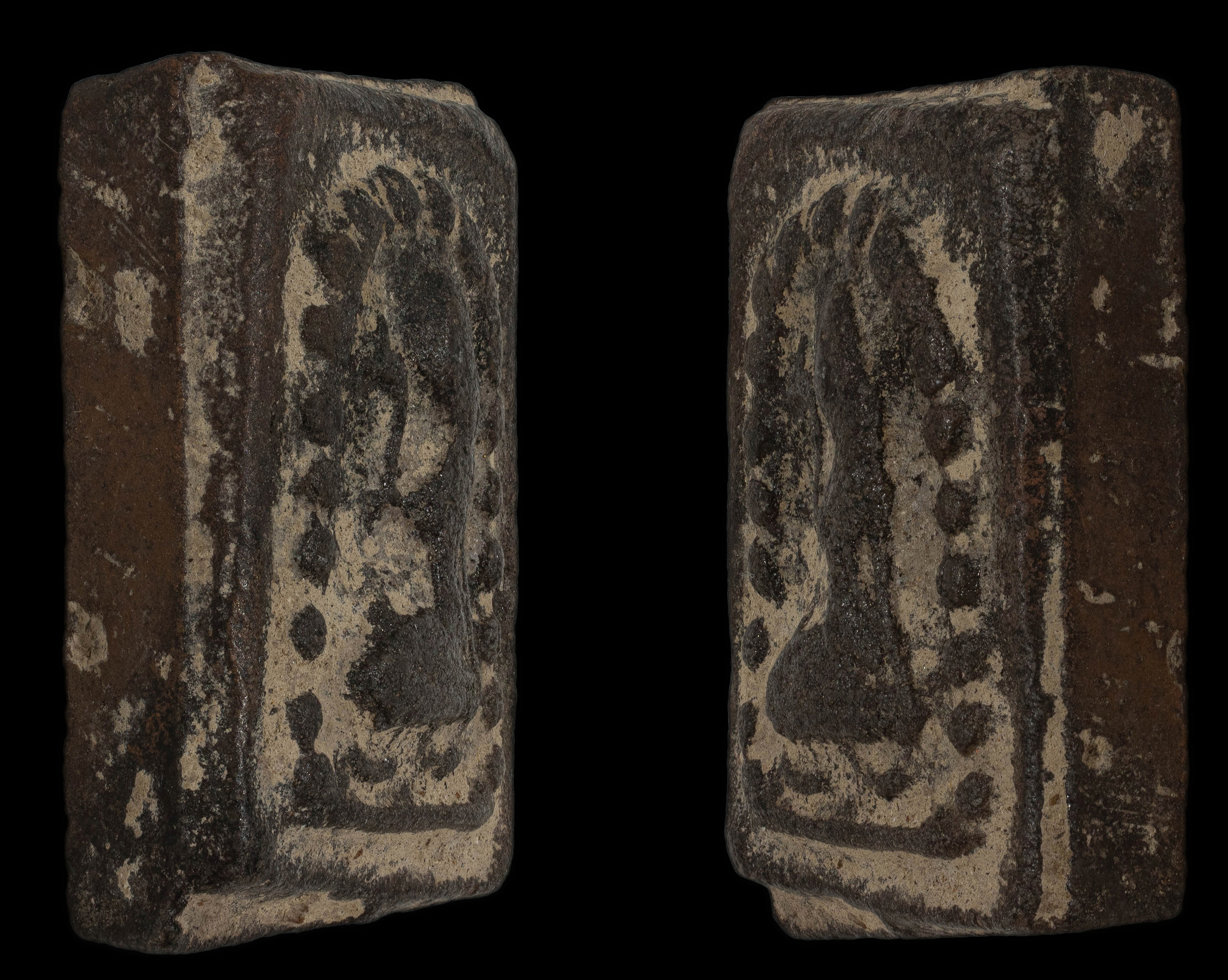 นางกวักหลวงพ่อกวย วัดโฆสิตาราม เนื้อผงใบลาน ยุคต้น