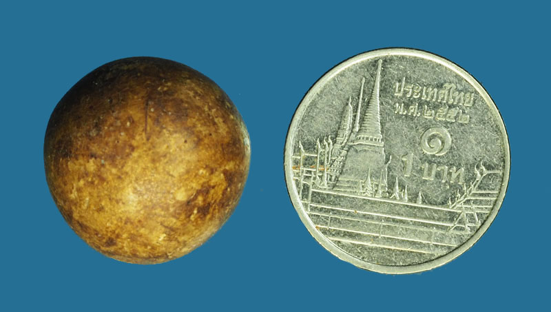 *30416 ลูกอมเนื้อผง เก่า ไม่ทราบที่ และปีสร้าง 3