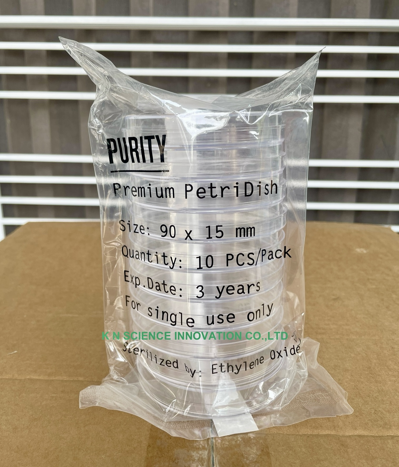 จานเพาะเชื้อพลาสติกปราศจากเชื้อ Premium Petri Dish (PS) Sterile ,90x15 mm ,ยี่ห้อ PURITY (500 pcs / Box) PD9015