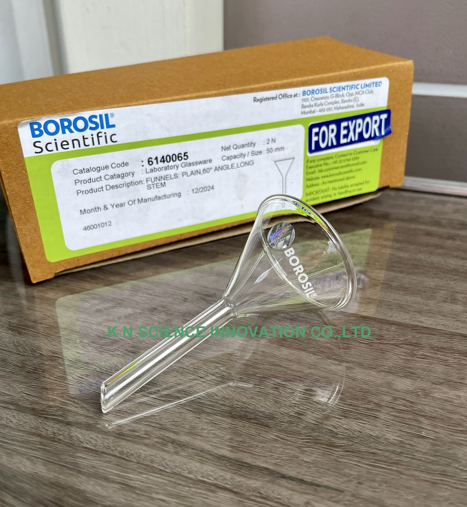 Funnels Plain, 60 Angle กรวยกรองแก้วก้านยาว ยี่ห้อ Borosil 6140