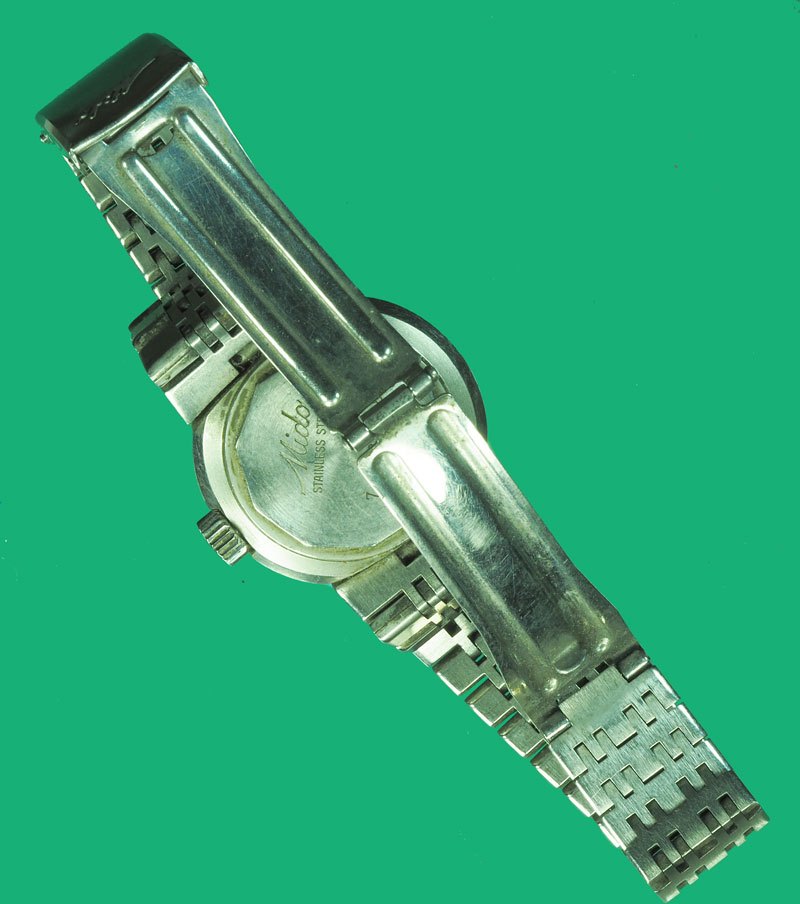 *39614 ” MIDO CLEOPATRA WIND LADY SIZE “ เดินปกติใช้งานปกติ ขึ้นลานได้ปกติ กระจกมีไอเกาะถอดมาล้างได้ ขนาดสายไซส์ข้อมือผู้หญิงใส่ได้สดใสเหมือนเดิม 16