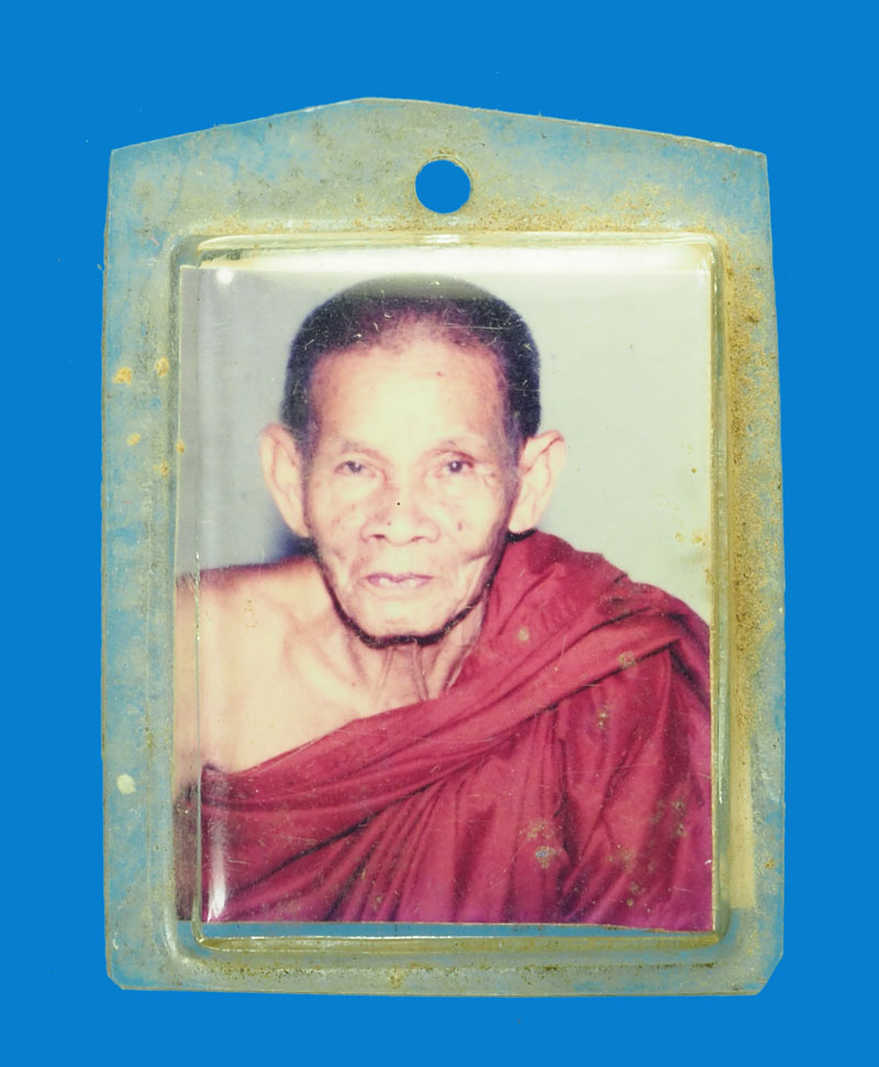 *31628 รูปถ่ายไม่ทราบอาจารย์เลี่ยมพลาสติกเดิมจากวัด 3