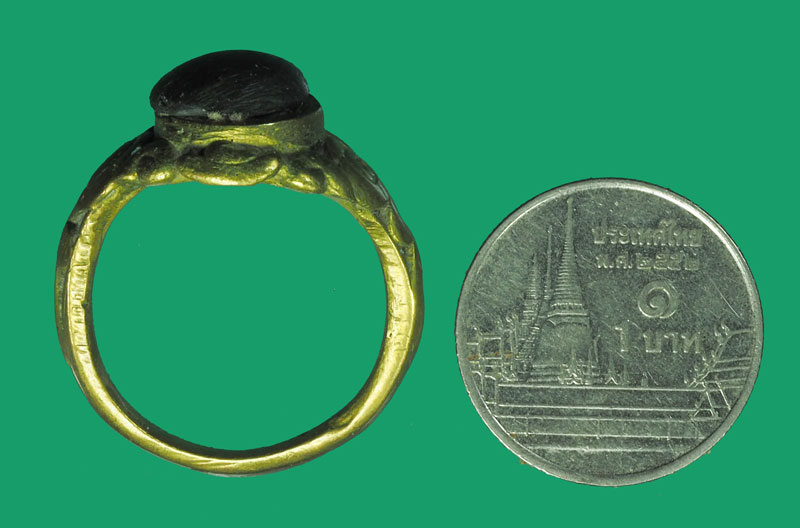 *33644 แหวนหัวนิล หล่อโบราณ เก่าไม่ทราบที่ 12