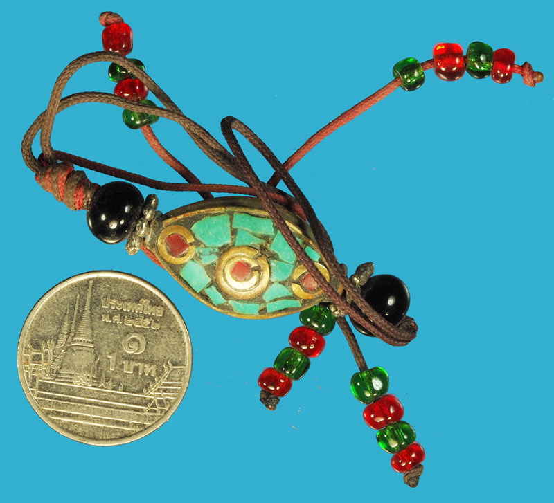 *37713 เครื่องประดับหินสีแกะ เป็นของสะสม 16