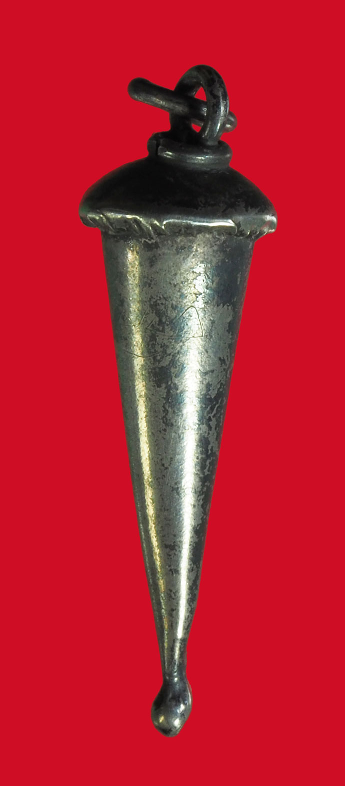 ขายแล้ว *33155 เม็ดพริกคหบดี หลวงพ่ออี๋ วัดสัตหีบ สุดยอดมหาเสน่ห์.. เนื้อเงิน 12