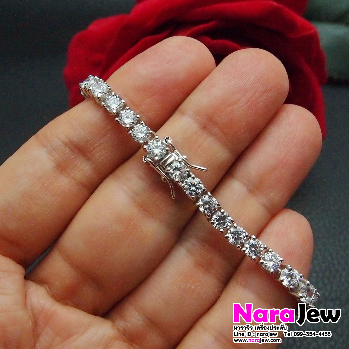 สร้อยข้อมือ เงินแท้ 925 ประดับเพชร CZ (เพชรสังเคราะห์) ประกาย เล่นไฟวิ้ง แบบ K