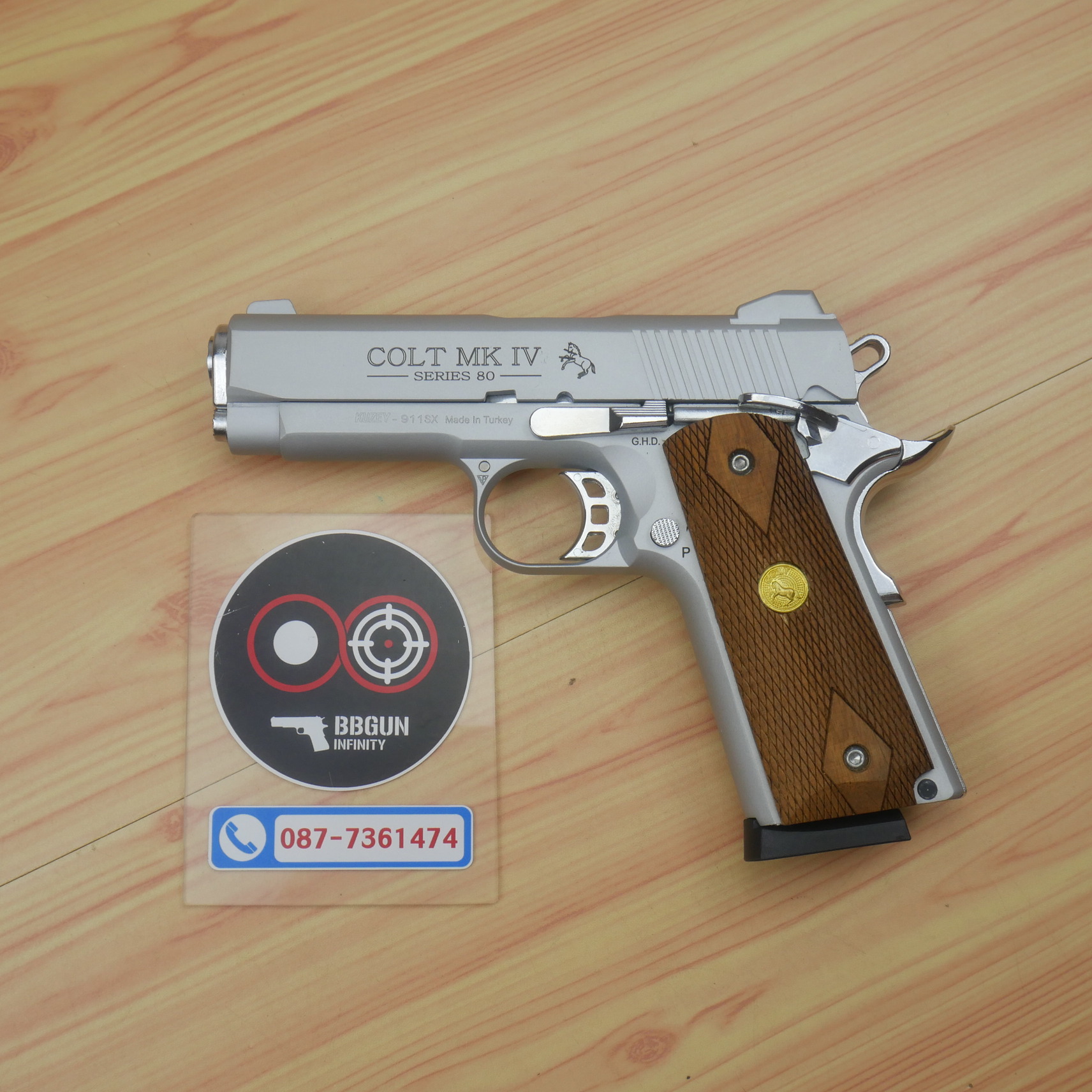 Blank Gun KUZEY M1911 COLT MK IV SERIES 80 ลำกล้อง 4 นิ้ว เงินด้าน แบลงค์กัน ด้ามไม้ (แถมกล่องใส่ปืน)