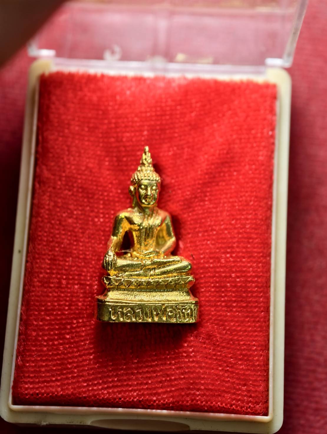 รูปหล่อหลวงพ่อโต วัดพนัญเชิง จ.อยุธยา พร้อมกล่อง (SKU-13377)