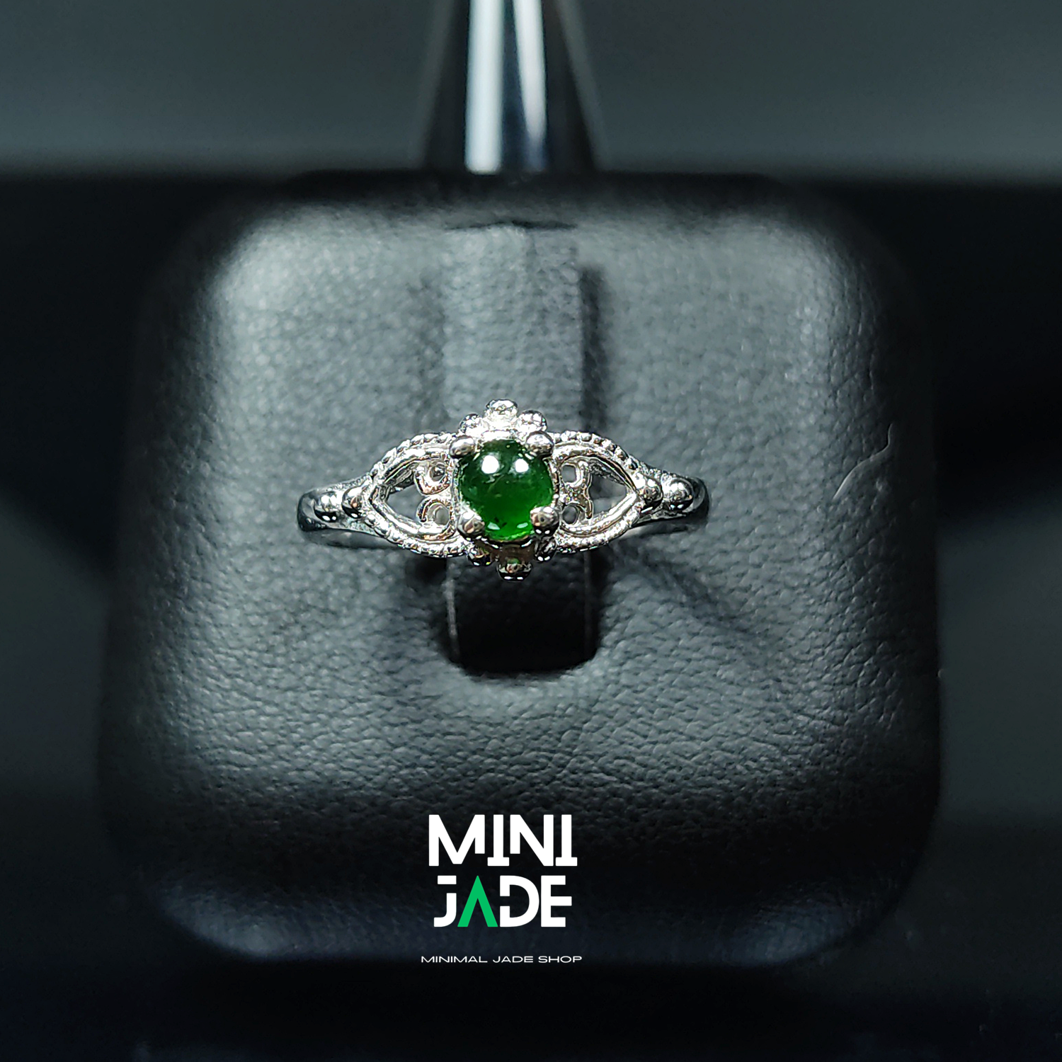 แหวนหยก jadeite เนื้อแก้วใส