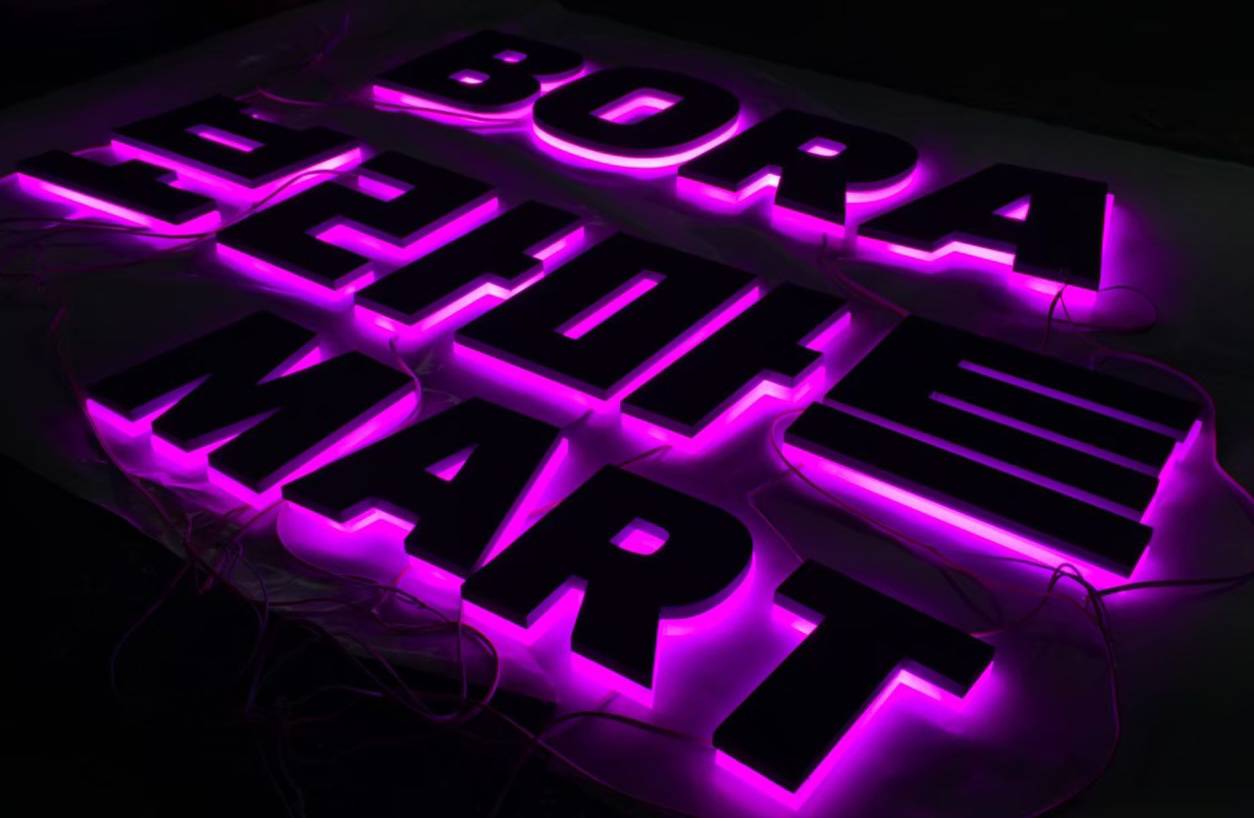 ป้ายอักษรไฟออกหลัง อักษรซิงค์ทำสีไฟออกหลัง