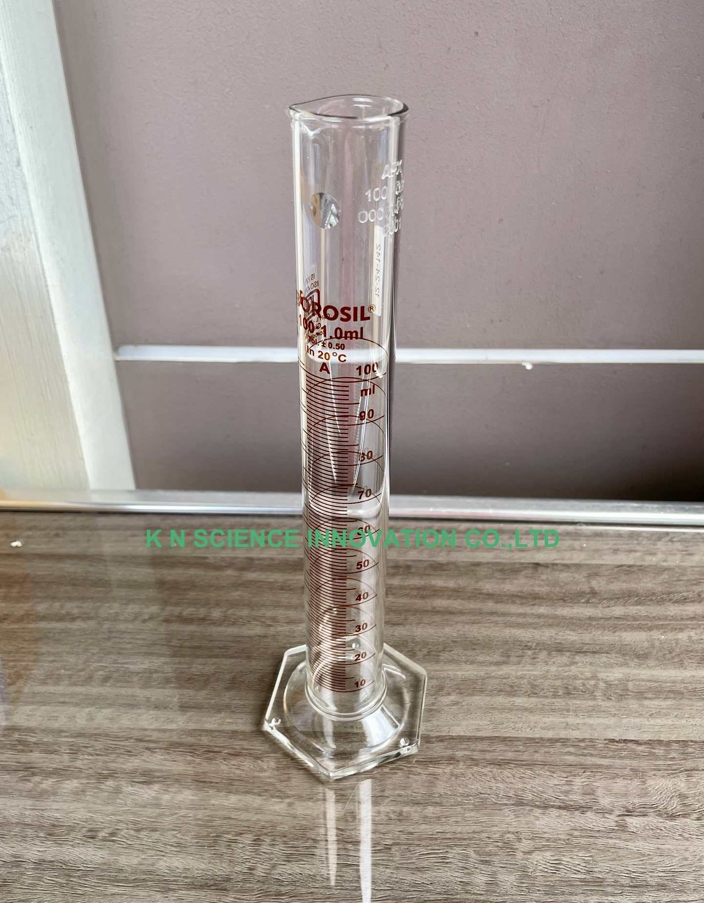 Cylinders, Graduated, Single Metric Scale, with Pour Out, with Hexagonal Base, Class A, with Batch Certificate 3021