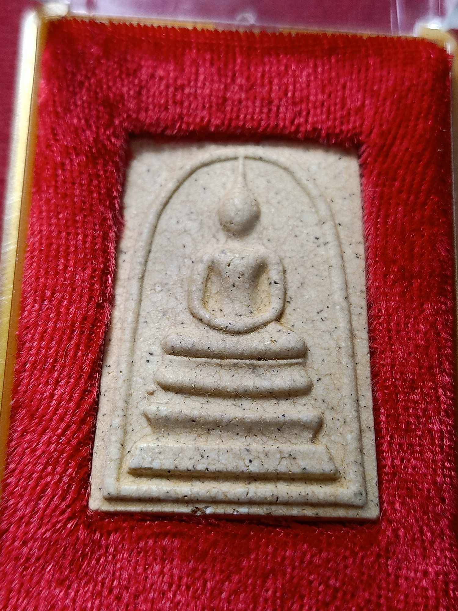 พระสมเด็จอนุสรณ์ 122 ปี สมเด็จพระพุฒจารย์โต วัดระฆังโฆสิตาราม กทม. ปี 2537 พร้อมกล่อง (SKU-03850)