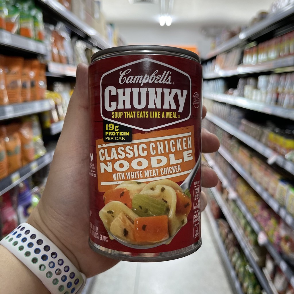 แคมเบลล์ ซุปสำเร็จรูป ผสมเนื้อไก่ & พาสต้า น้ำหนักสุทธิ 527 กรัม Campbell's Chunky Classic Chicken Noodle 527 g.